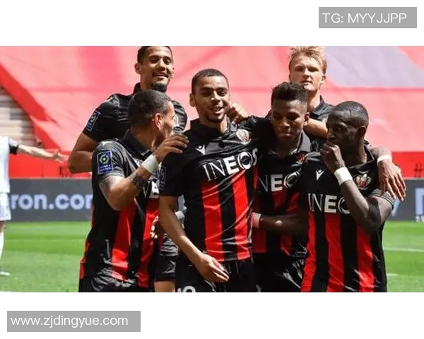 维也纳快递与邓多克的激烈对决分析与赛事前瞻