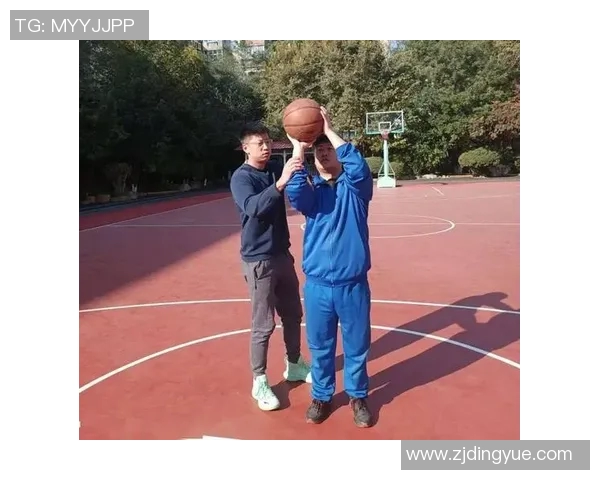 吴冠希在篮球赛场上的崛起与挑战解析，展现新时代运动员的拼搏精神与团队价值